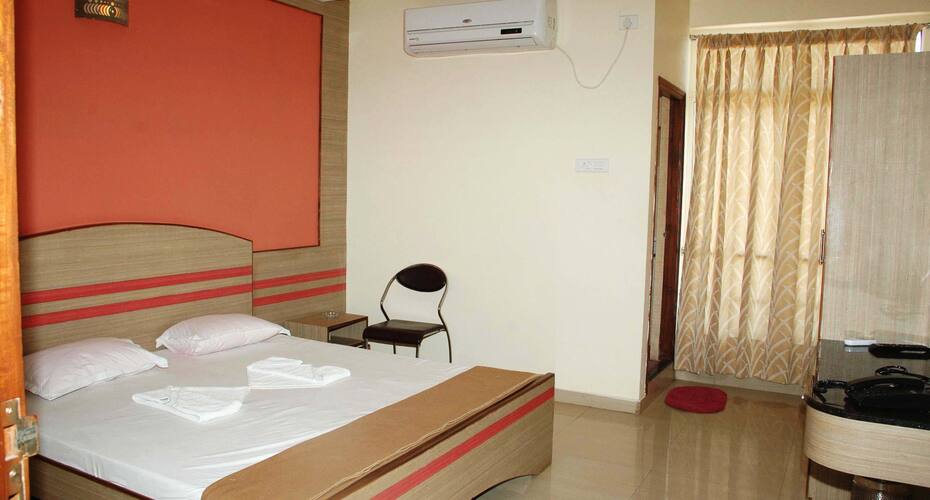 Hotel Balaji Grand, Nalgonda 1